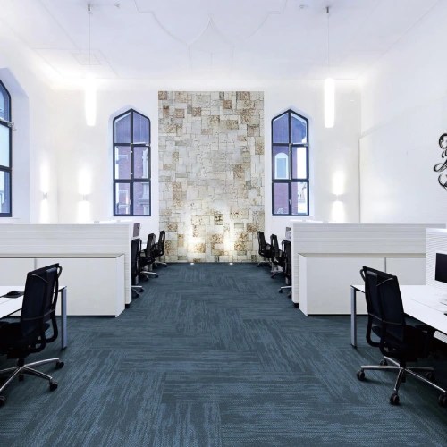 Easy-to-clean and maintain office carpet for a stress-free workspace.